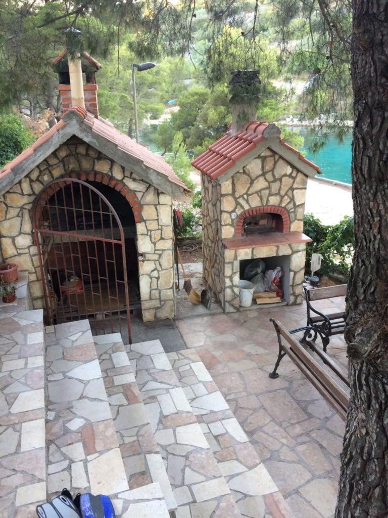 Apartmani Mima Nečujam エクステリア 写真